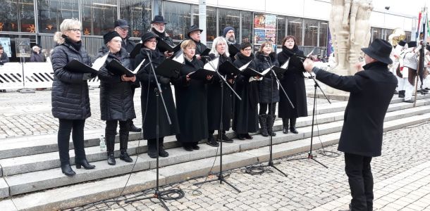 923c8946 464d 44af acf3 16942c9eaa70